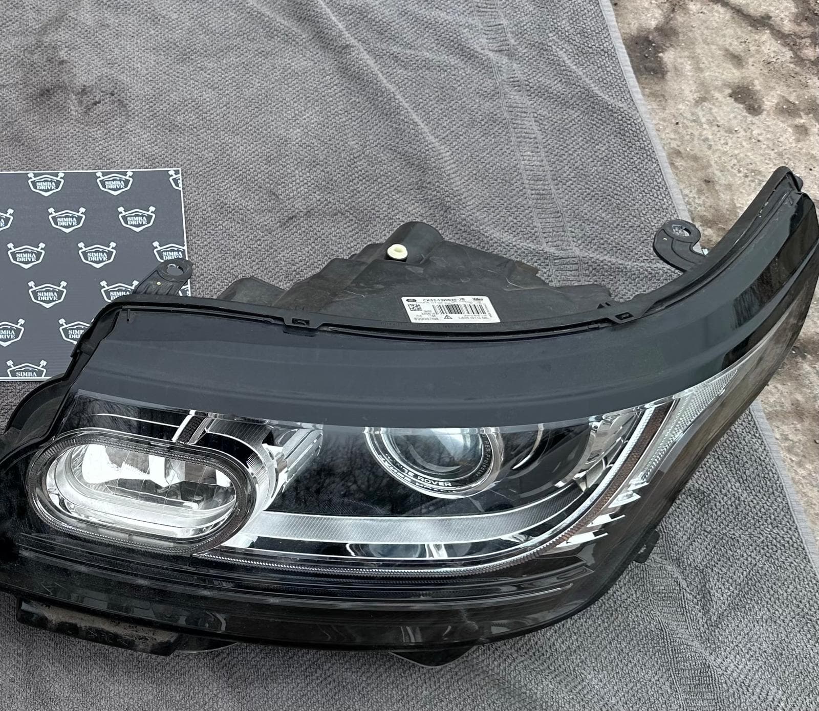 GENUINE MAIN Front Passenger Side Xenon Headlight For RANGE ROVER VOGUE 2012-2017 (FOR LEFT SIDE)