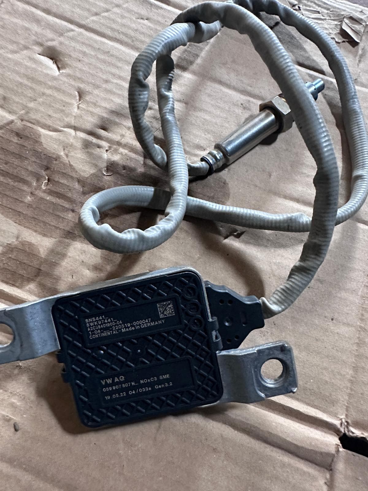 GENUINE DPF NOX SENSOR FOR WV AMAROK 3.0L V6 TDi