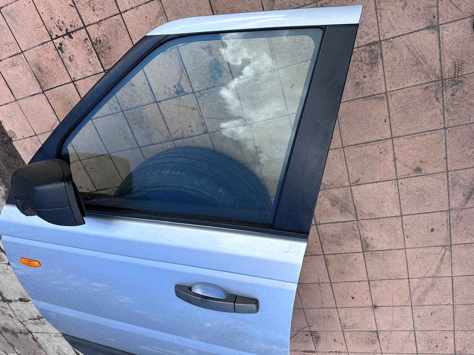 GENUINE Complete Front Passanger Side Door With Side Mirrow and Door Card For RR SPORT
