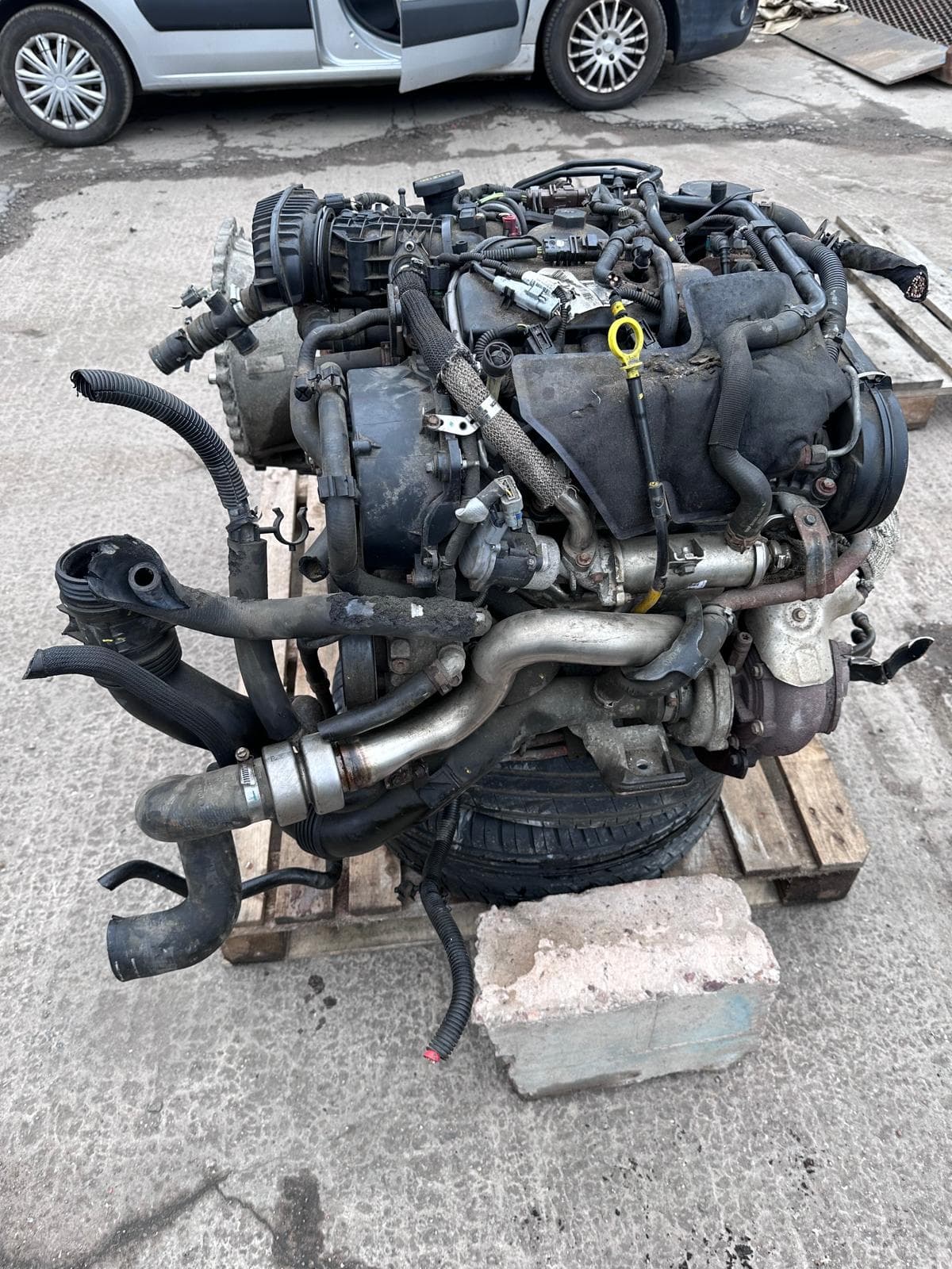 GENUINE Complete Main Engine Without Gearbox For DISCOVERY 3 & RANGE ROVER SPORT 2.7L DIESEL 2004-2009