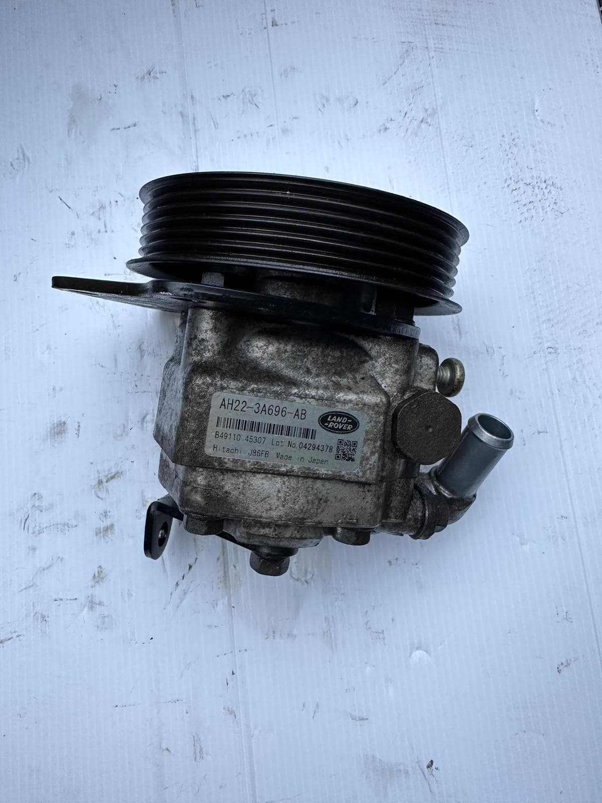 GENUINE LAND ROVER DISCOVERY 4 2010-2016 3.0L/30DT DIESEL Power Steering Pump