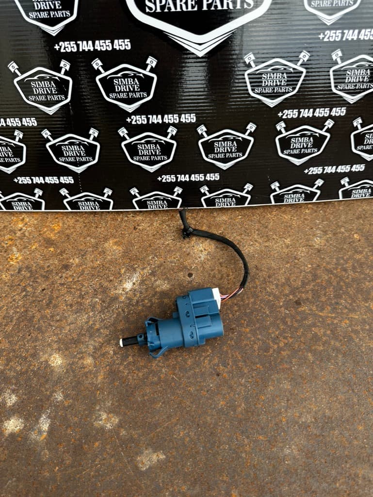 GENUINE RANGE ROVER VOGUE L405, SPORT L494, DISCOVERY 5 L462 2014-2020 Brake Pedal Stop Light Control Switch