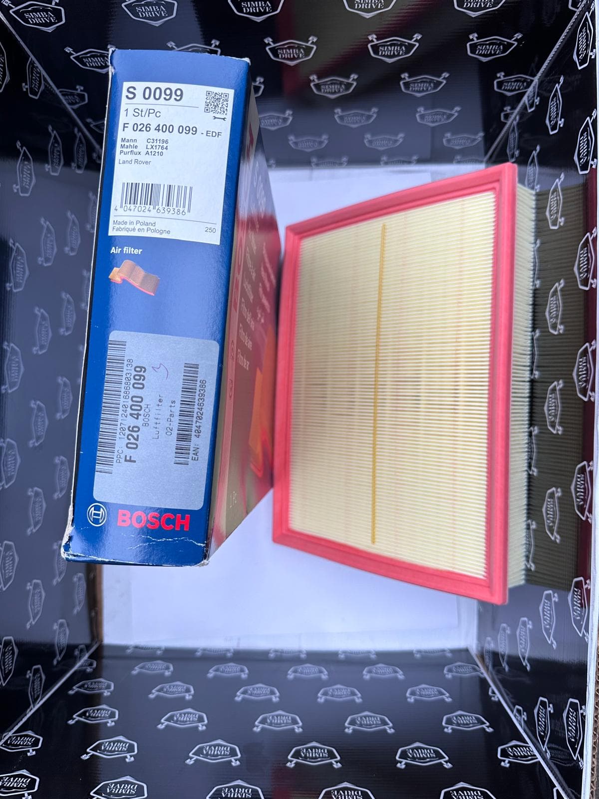 Bosch Air Filter For LAND ROVER DISCOVERY 3/4 RR VOGUE L322, SPORT L320 2004-2013