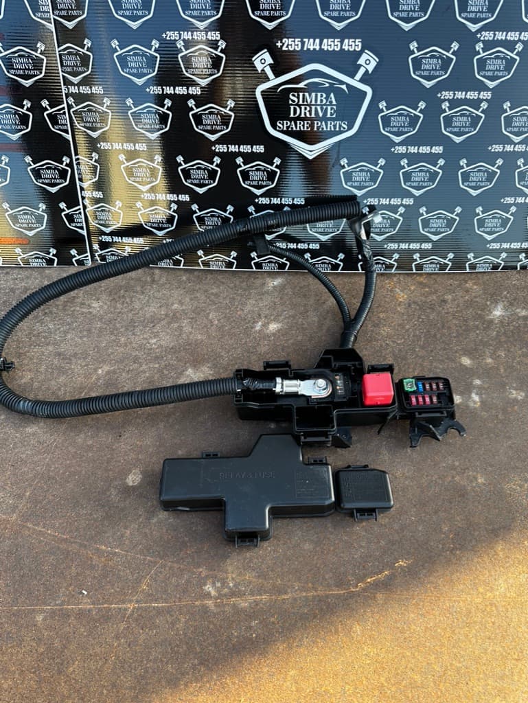 TOYOTA HILUX 2017 Battery Fuse Box with Battery Cables