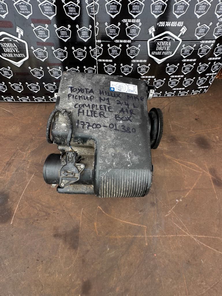 GENUINE TOYOTA HILUX MK8 PICK-UP N1 2.4L Diesel 2019 Complete Air Filter Box And MAF SENSOR