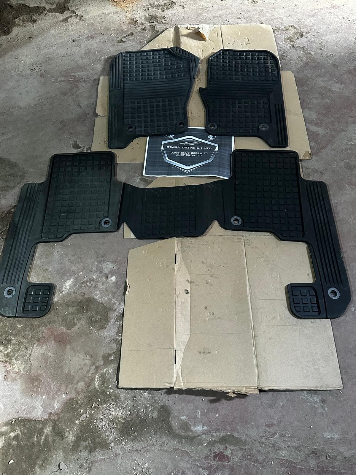 GENUINE DISCOVERY 3 & 4 Floor Mats 4 pcs