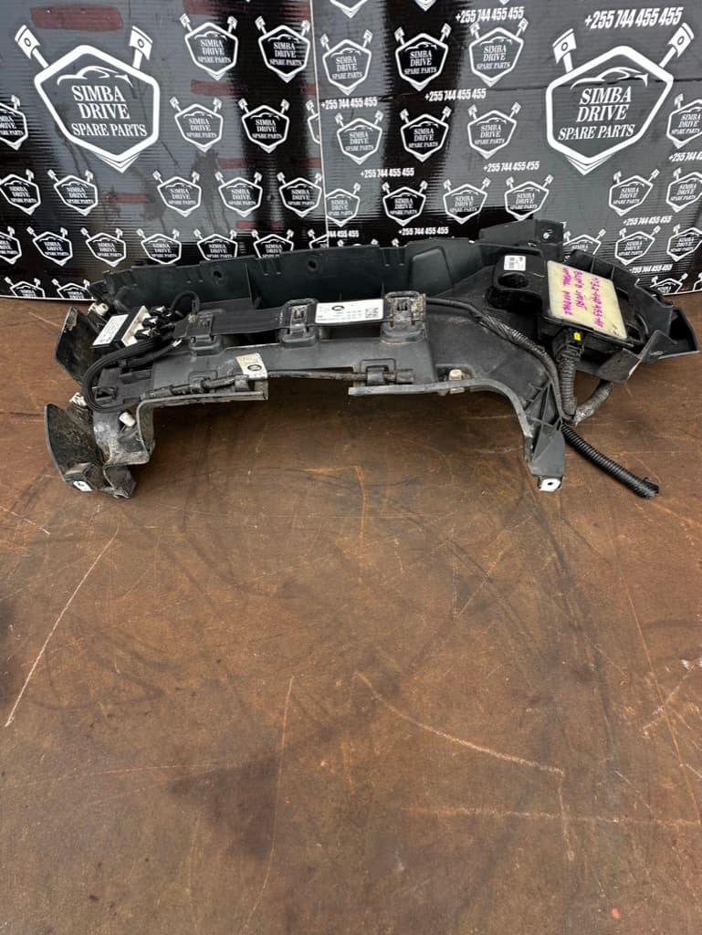 GENUINE LAND ROVER DISCOVER 5 L462 2017-2021 2.0&3.0L Diesel Complete Rear Left Bumper Mount Bracket and Blind Sport Control Module