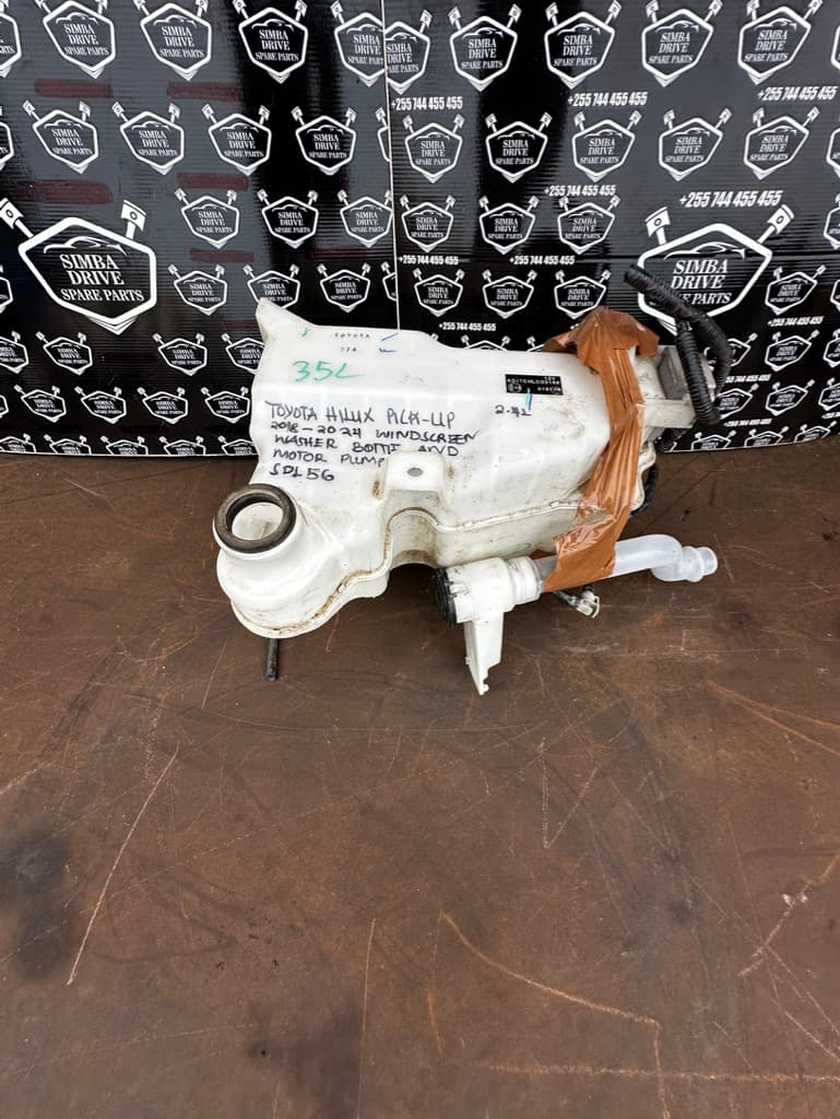 GENUINE TOYOTA HILUX PICK-UP 2.4L 2018-2024 Wind Screen Washer Bottle and Motor Pump