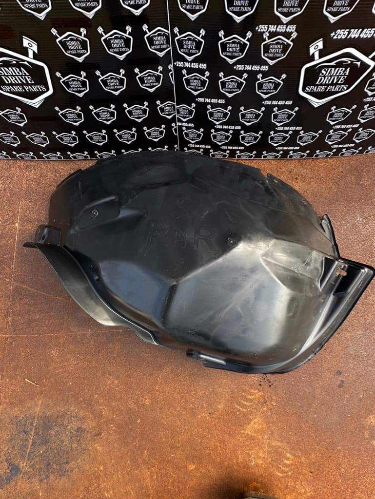 GENUINE RANGE ROVER EVOQUE L538 2012-2018 Front Wheel Arch Splash Guide ( Left OR Right) PRICE FOR ONE