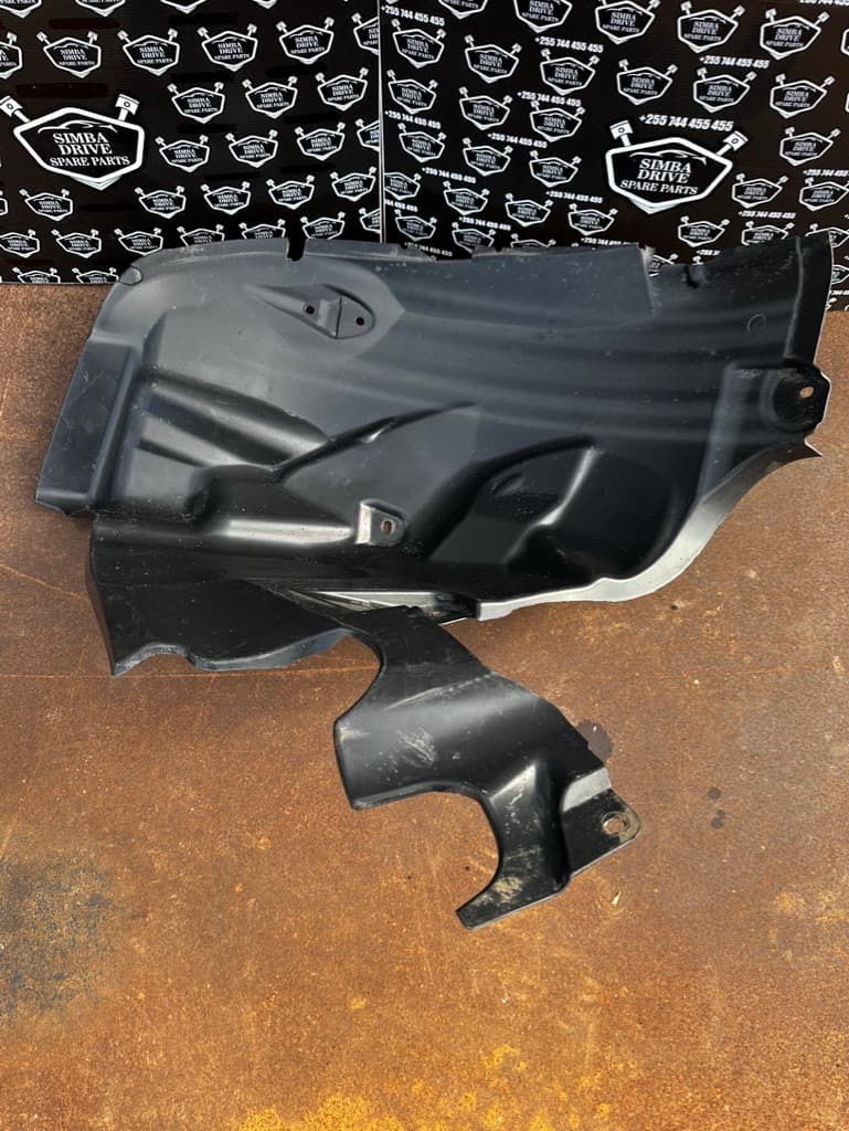 GENUINE RANGE ROVER EVOQUE L538 2015-2019 Front Wheel Arch Liner ( Left OR Right) PRICE FOR ONCE