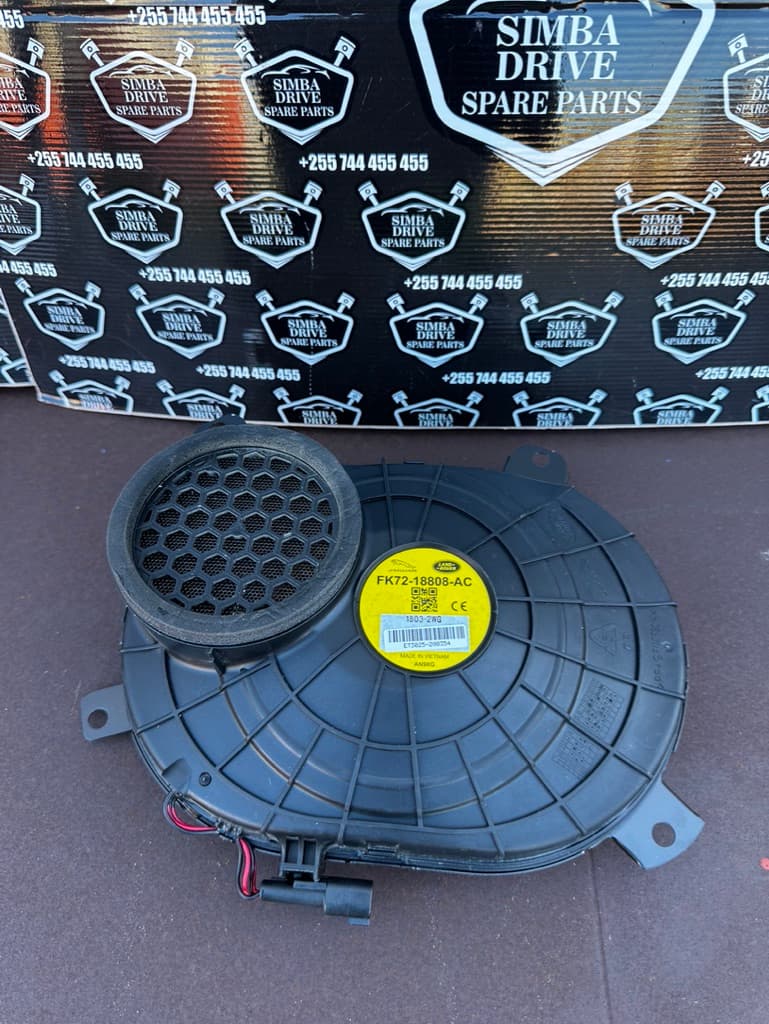 GENUINE LAND ROVER DISCOVERY SPORT L550 2015-2020 Subwoofer Bass Speaker