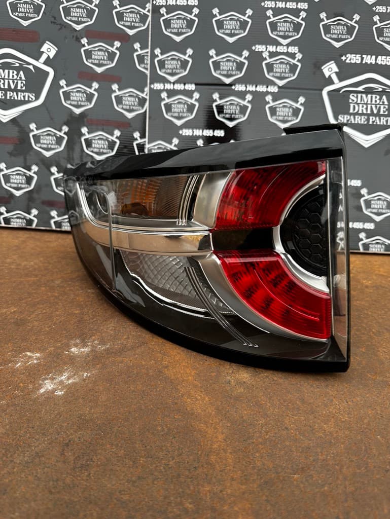 GENUINE LAND ROVER SPORT L550 2018-2022 Rear Left Tailgate Light with Silver Strip (Very Light Scratches)