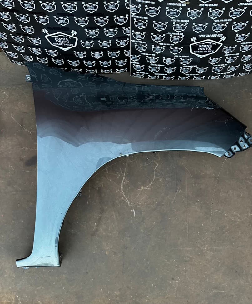 GENUINE TOYOTA HILUX MK8 2017-2025 2.4L Diesel Front Right Wing Fender (Gray Colour)