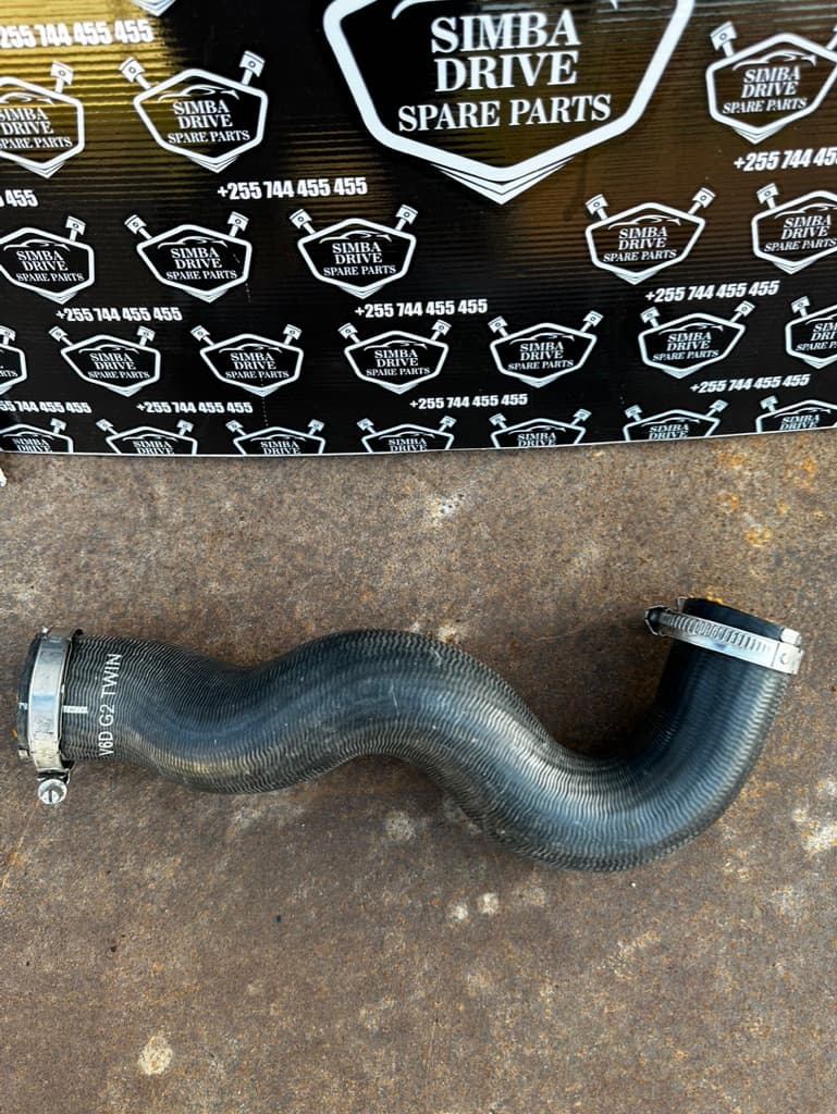 GENUINE RANGE ROVER SPORT L494 2015-2020 3.0L, Inter Cooler Hose Pipe