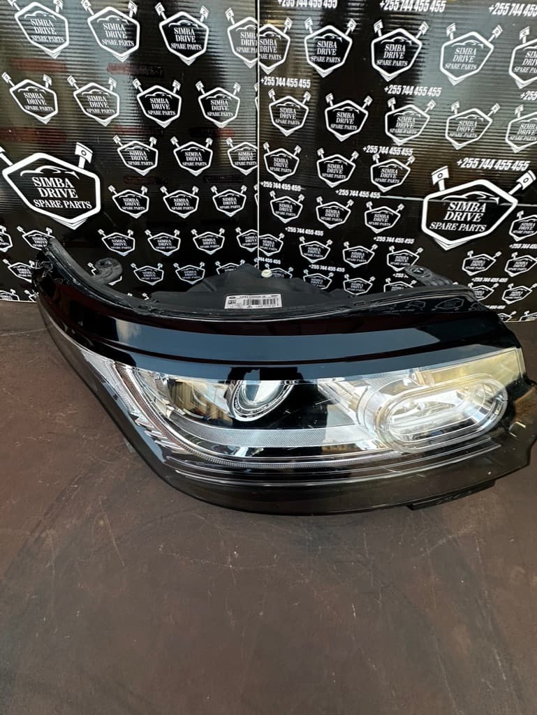 GENUINE RANGE ROVER VOGUE L405 2013-2017 Front Main Xenon Headlight (RIGHT SIDE)