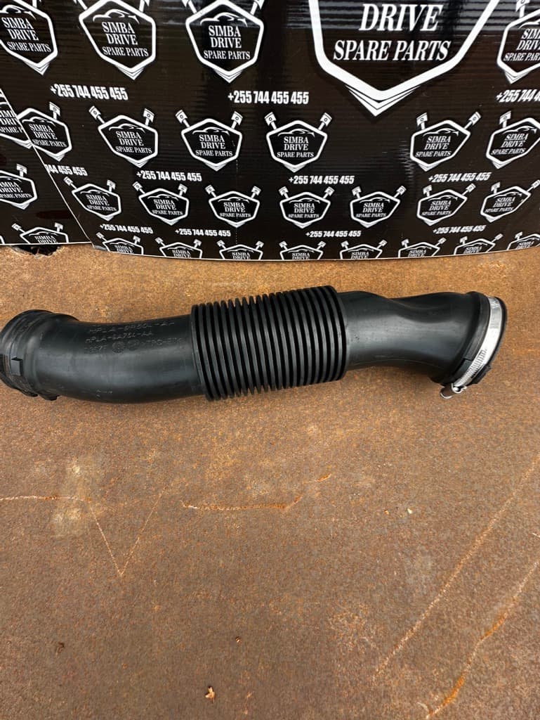 GENUINE LAND ROVER DISCOVERY 5 L462, RANGE ROVER SPORT L494, DEFENDER 110 2013-2021 Air Intake Pipe Duct