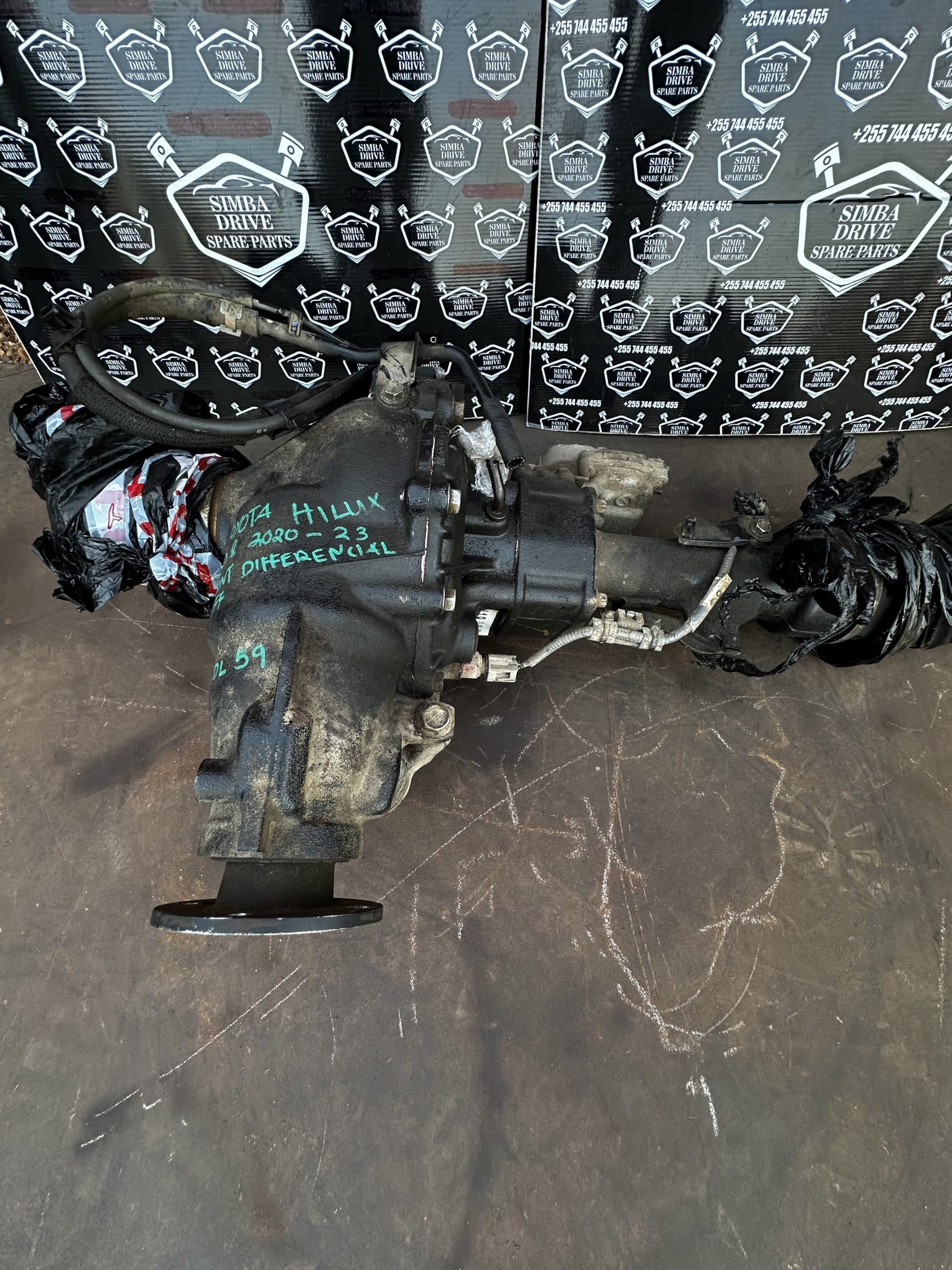 GENUINE TOYOTA HILUX MK8 2018-2023 2.4L Diesel Manual Front Differential Diff