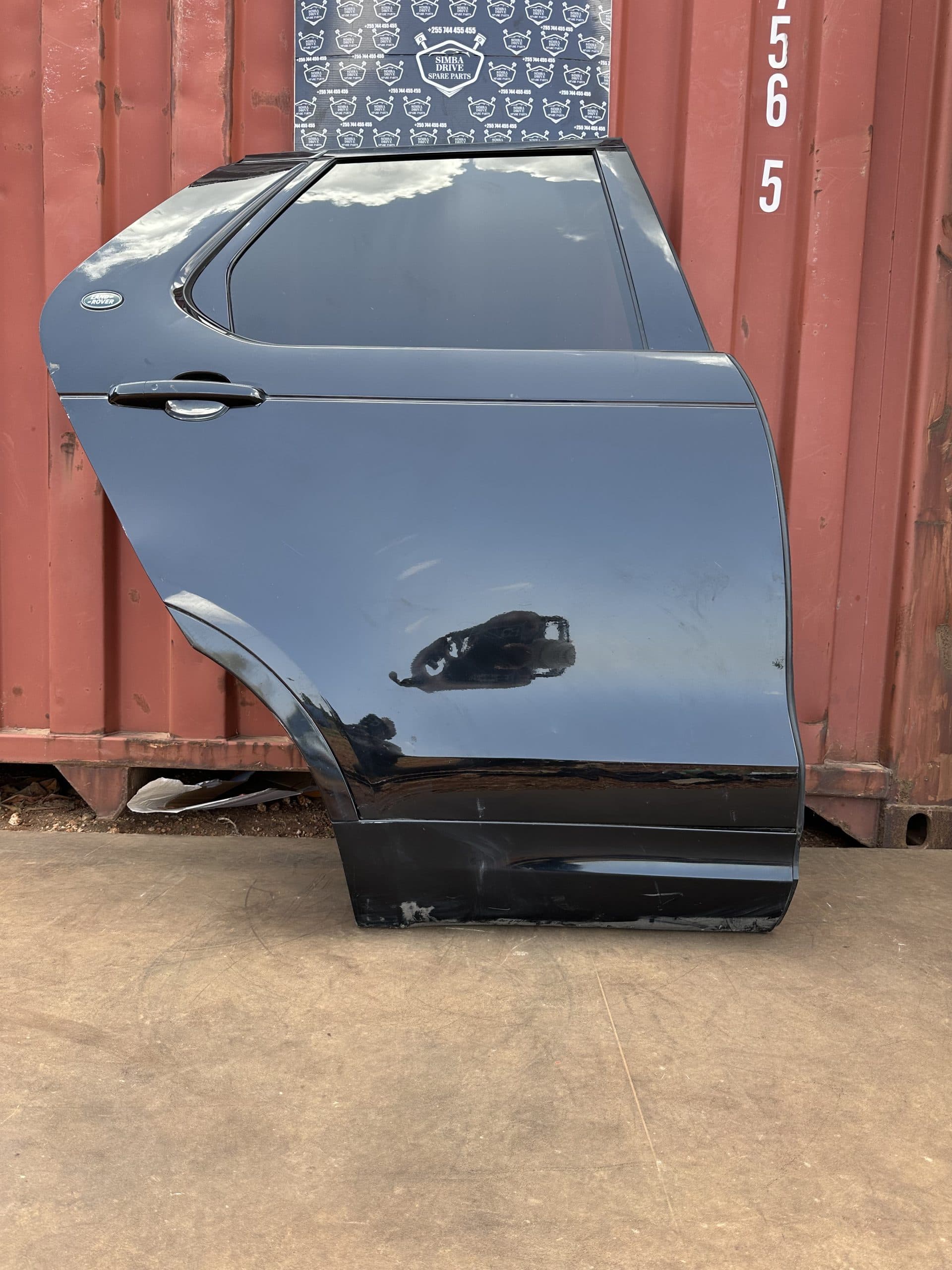 GENUINE LAND ROVER DISCOVERY 5 L462 2017-2020 Complete Rear Door In Black Colour, PRICE FOR ONE Left OR Right Door