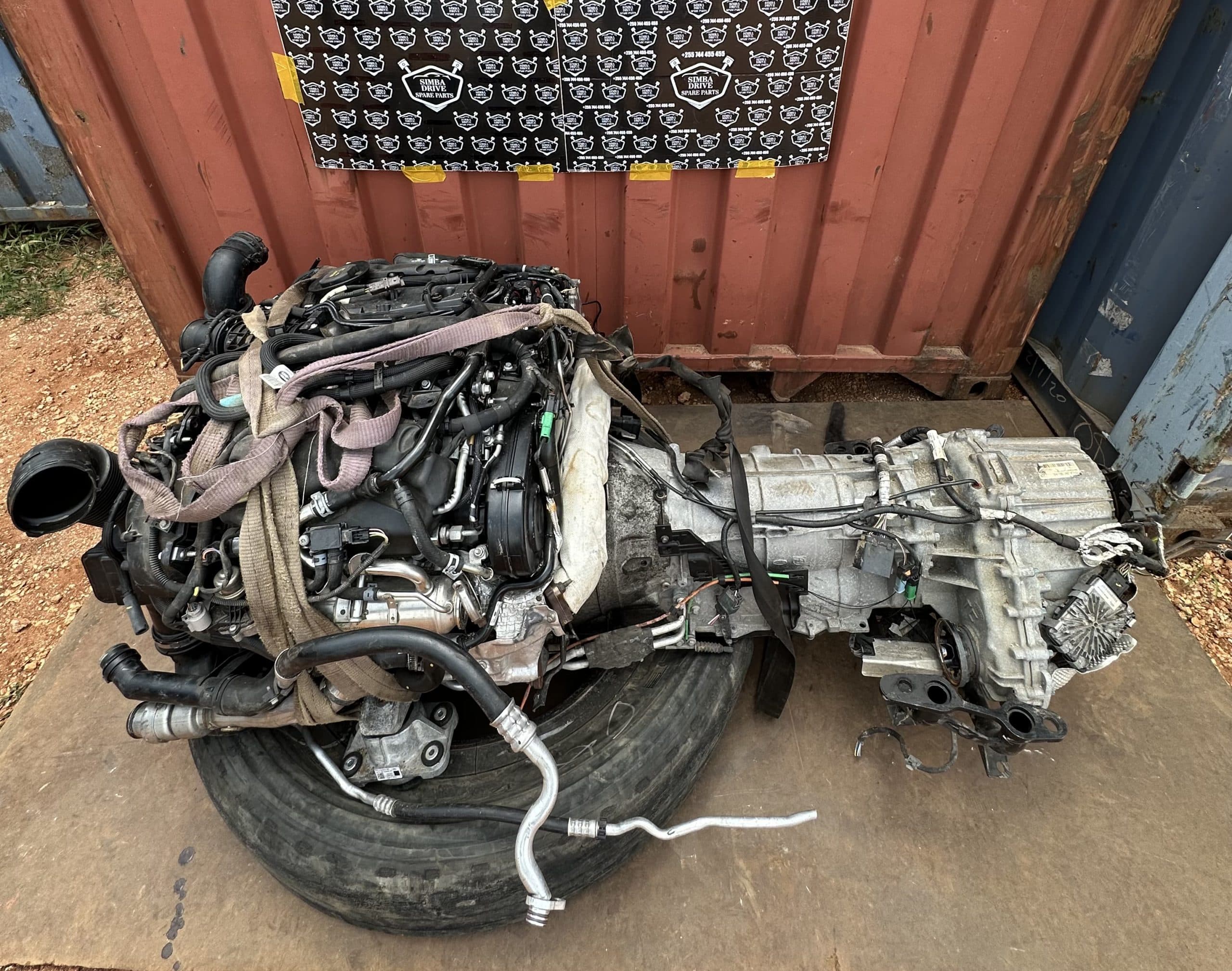 GENUINE RANGE ROVER VOGUE L405 3.0L 306DT GEN 2 MONO TWIN TURBO EURO6 2019-2021 3.0L Complete Engine with Gear Box and Transfer Case. ONLY 26K MILEAGE WITH WARRANTY!