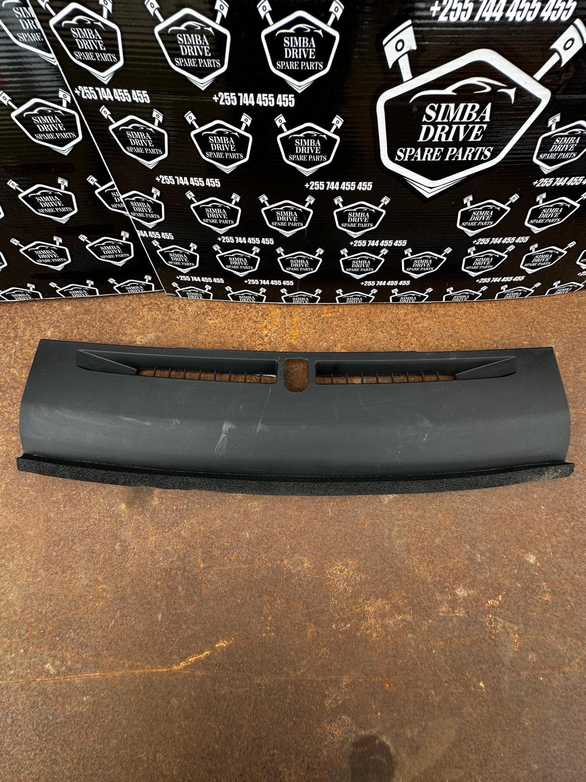 GENUINE LAND ROVER DISCOVERY 5 L462, 2017 Dashboard Trim Cover