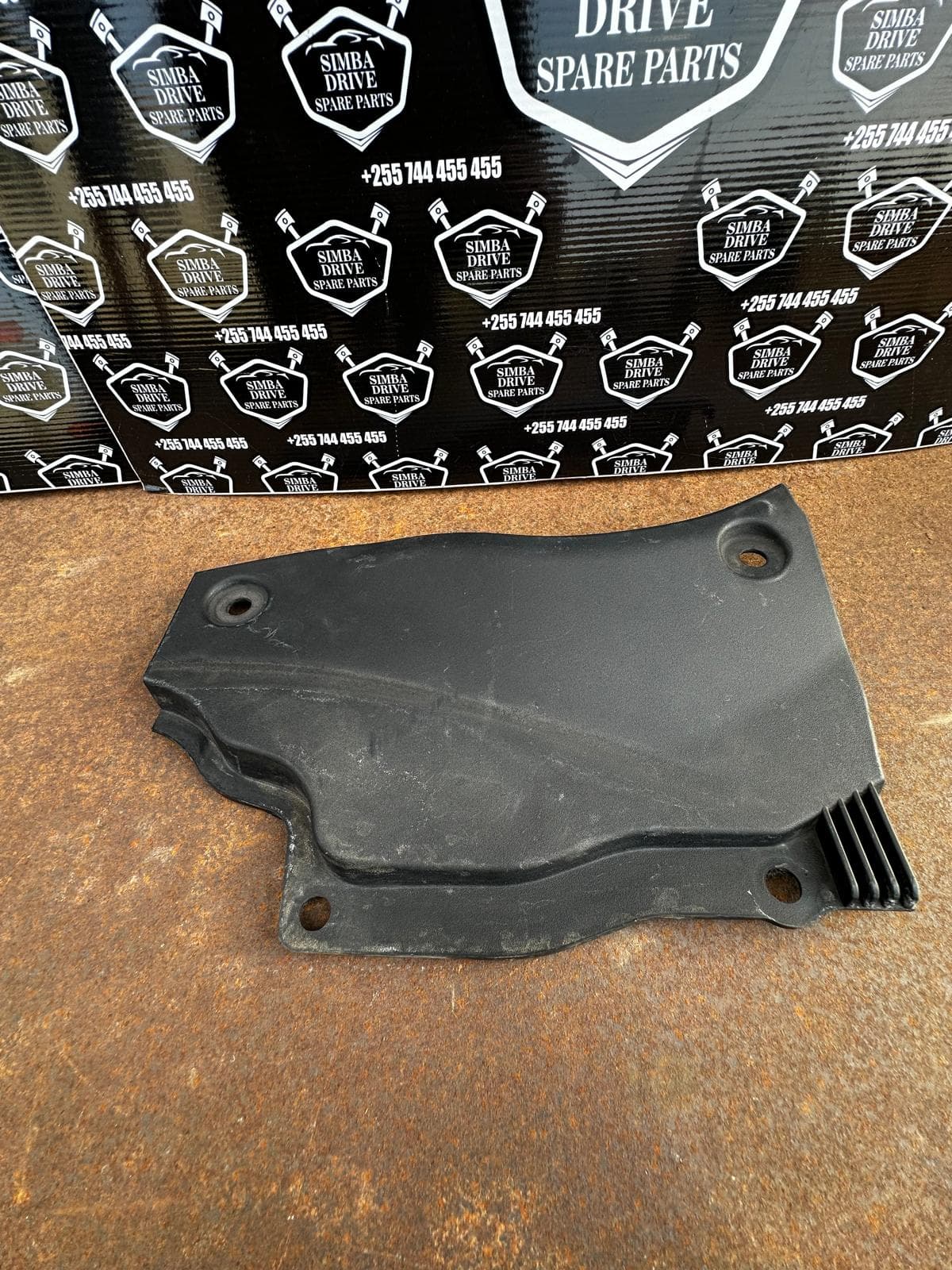 LAND ROVER DISCOVERY 5 L462, RANGE ROVER VOGUE L405 , SPORT L494 2017 Passenger Side Scutter Panel Trim