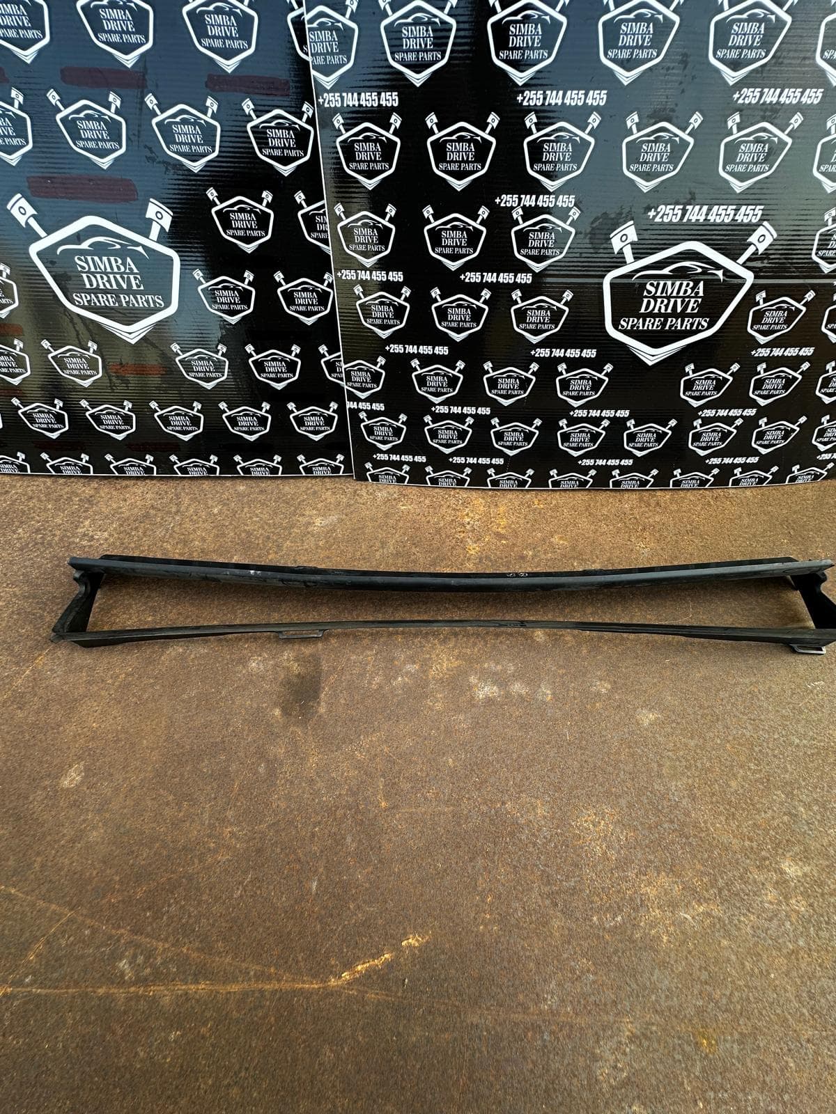 GENUINE LAND ROVER DISCOVERY 5 L462 2017 Front Radiator Air Duct