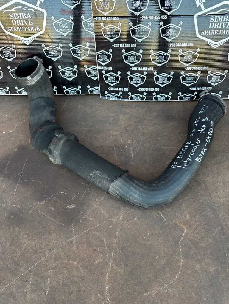 GENUINE RANGE ROVER EVOQUE L538 & DISCOVERY SPORT L550 2.0 & 2.2L 2011 Onwards Inter Cooler Hose Pipe