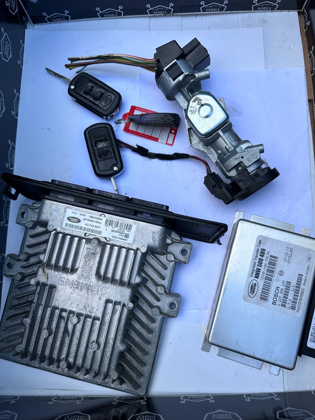 GENUINE Complete Pack(Engine ECU Module, gearBox module, Ignition with 2Keys) TOTAL ITEMS 5 Marked (07) For DISCOVERY 3 & RANGE SPORT 2.7L Diesel