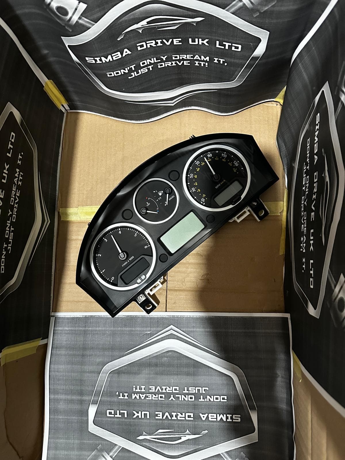 GENUINE Speedometer Instrument Cluster (LIKE BRAND NEW) For LAND ROVER DISCOVERY 3 & RR SPORT 2004-2009