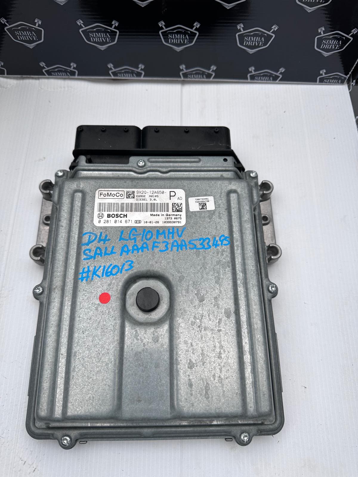 GENUINE Main Engine Control Unit (ECU) 3.0L TDV6