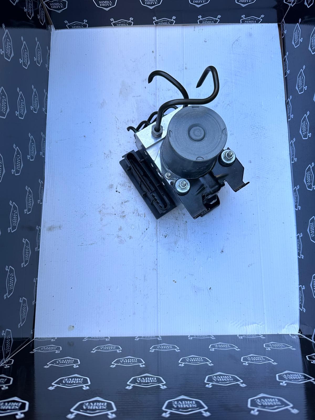 GENUINE ABS Pump Control Module For DISCOVERY AND RANGE ROVER SPORT 2.7L TDV6 2004-2009