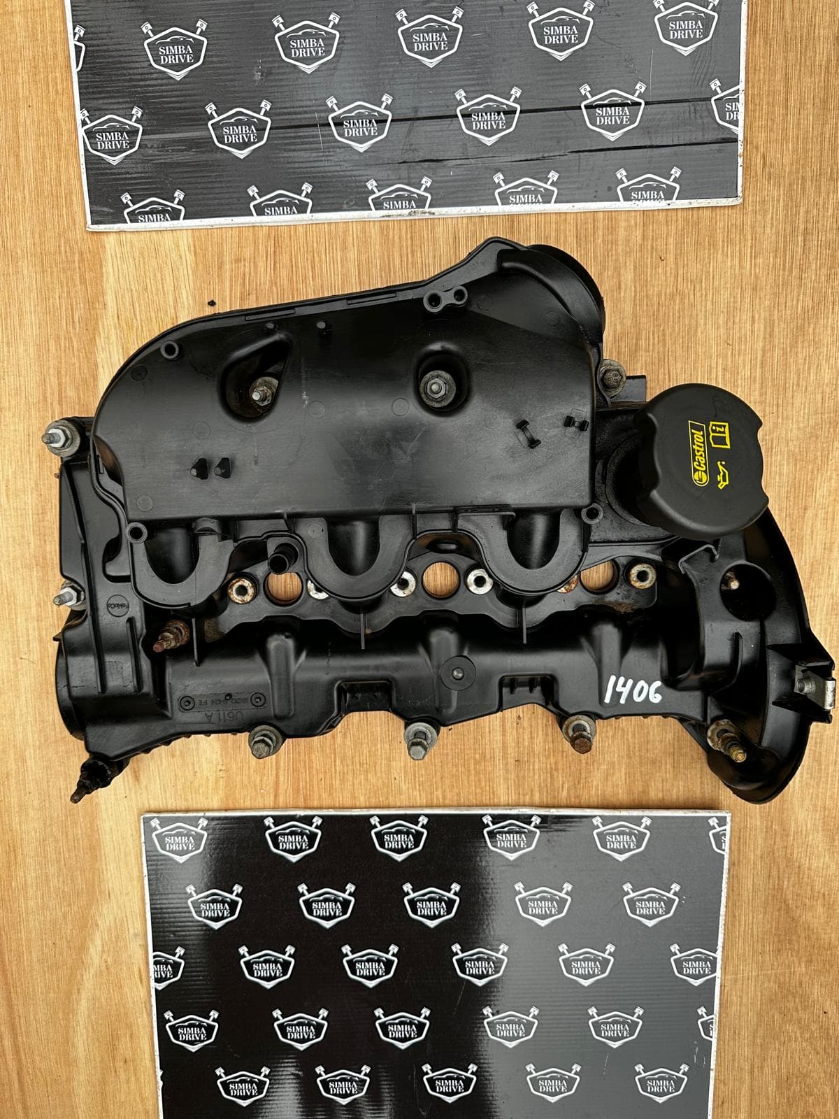 GENUINE LAND ROVER DISCOVERY 4 ROCKER VALVE COVER RIGHT SIDE 3.0L V6 306DT DIESEL