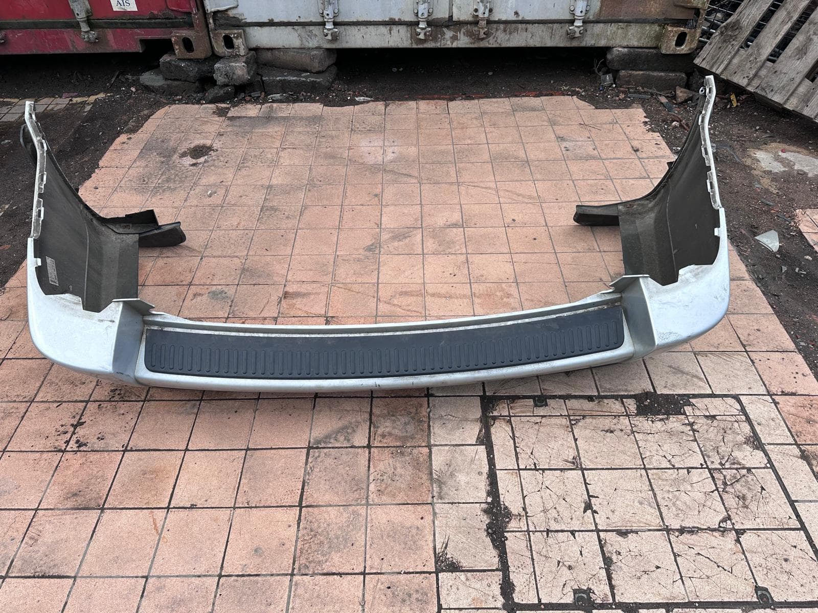 GENUINE COMPLETE Rear Bumper For RANGE ROVER SPORT 2.7L 2005-2008