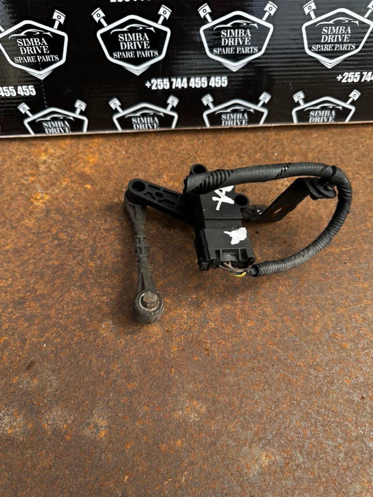 GENUINE RANGE ROVER EVOQUE L538, DISCOVERY SPORT L550 2014-2019 Height Level Sensor