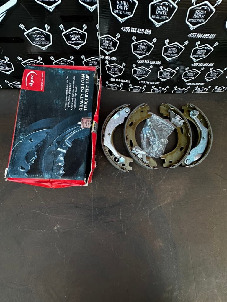 LAND ROVER DISCOVERY 3&4 L319, RANGE ROVER SPORT L494 APEC HAND BRAKE SHOE