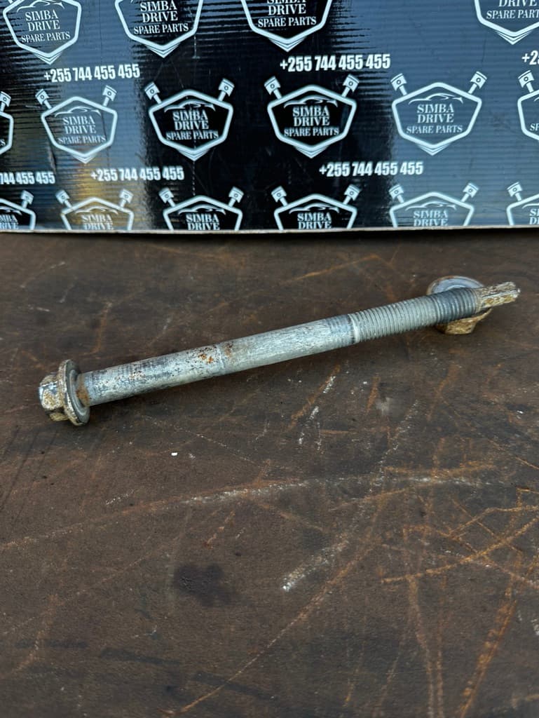 GENUINE LAND ROVER DISCOVERY 3&4 Suspension Wishbone Track Control Arm Fitting Bolt