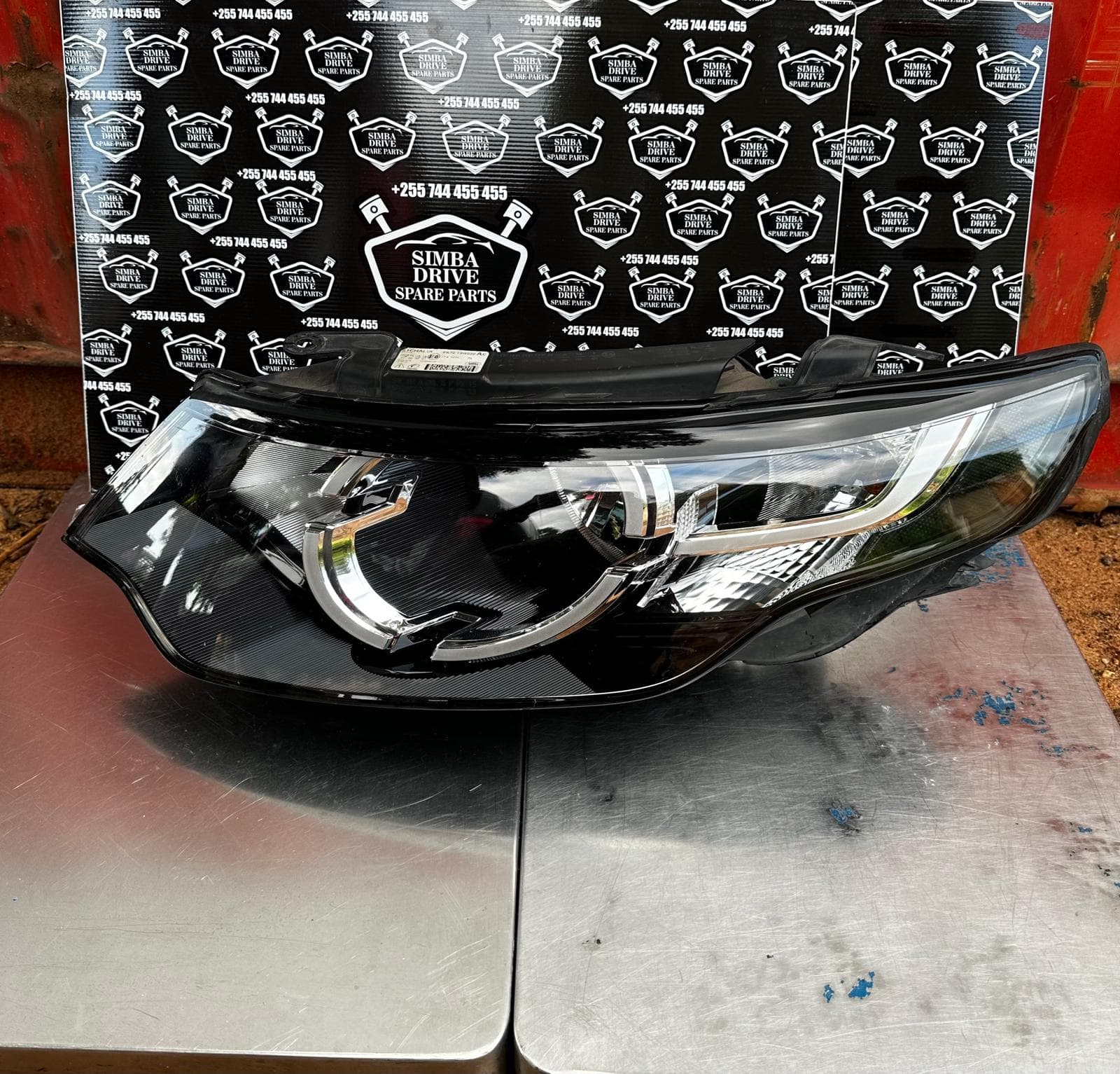 GENUINE LAND ROVER DISCOVERY SPORT L550 2014-2020 2.0L & 2.2L Front Main Head Light Left Side