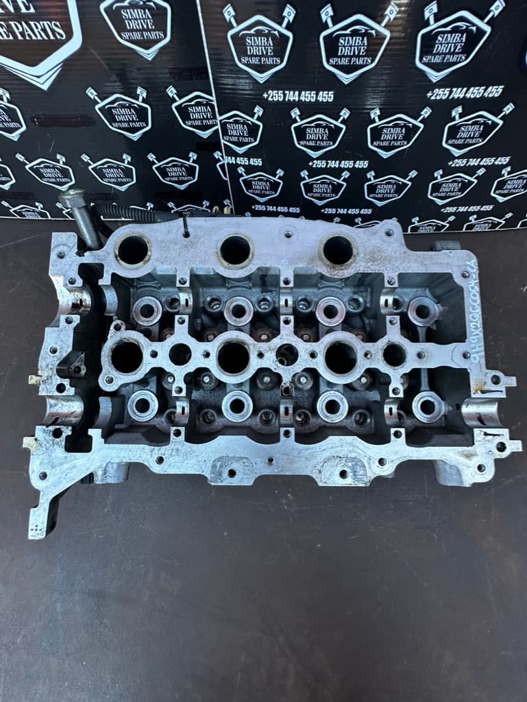 GENUINE LAND ROVER DISCOVERY 4 L319 3.0L 2010-2016 Cylinder Head Left Side