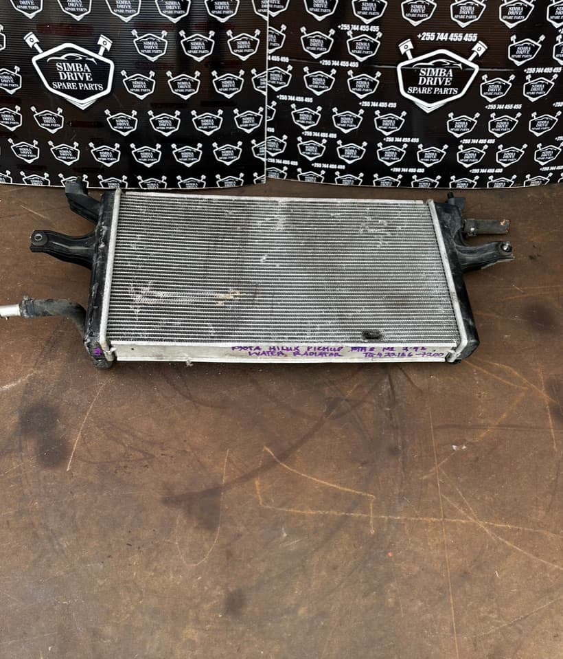 GENUINE TOYOTA HILUX MK8 PICK-UP N1 2.4L Diesel Water Radiator