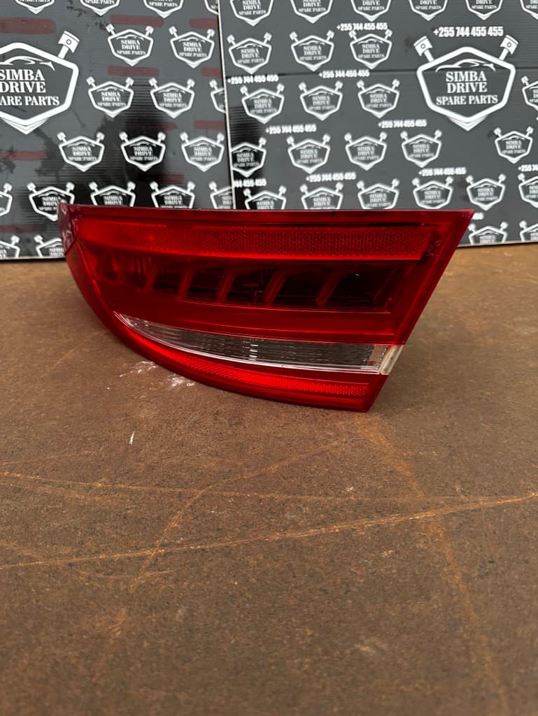 JAGUAR GIXXER 2017 Rear Left Tailgate Light (Very Light Scratches )