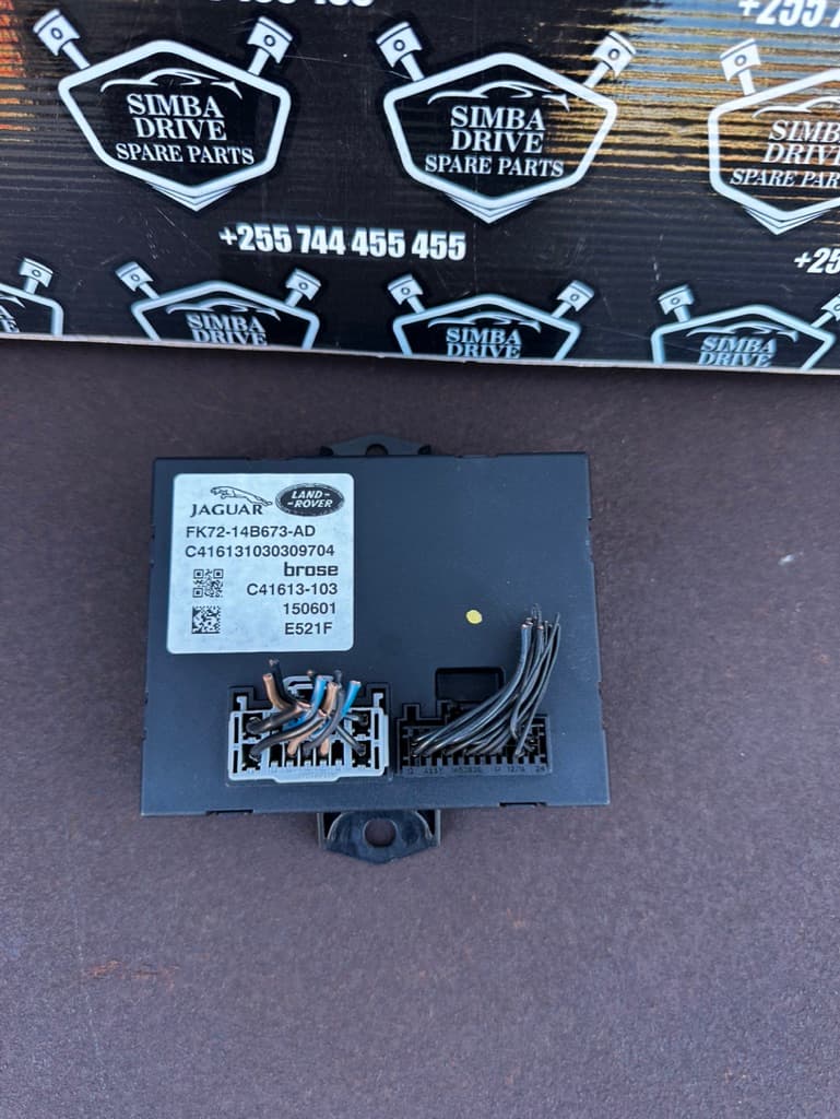 GENUINE LAND ROVER DISCOVERY SPORT MK 1 L550 Tailgate Control Module