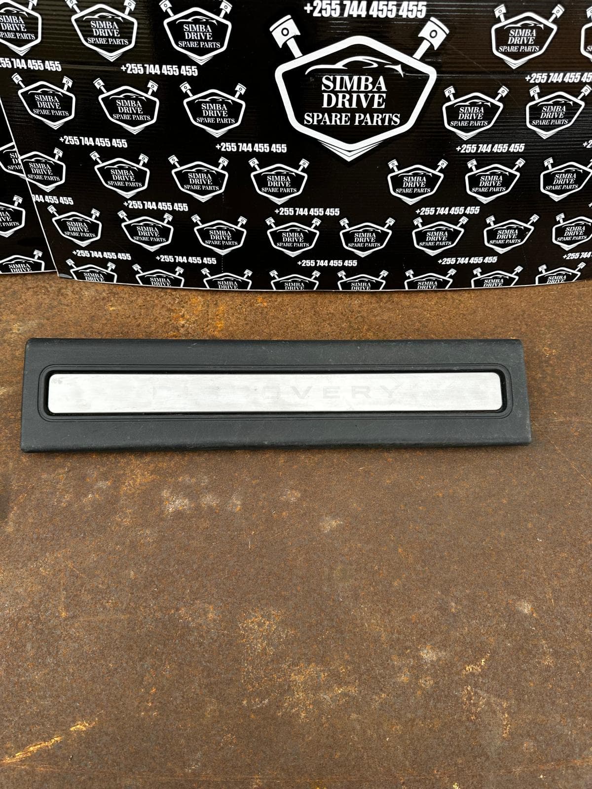 LAND ROVER DISCOVERY 5 L462, 2017 -2020 Front Right Door Sill Step Plate Trim