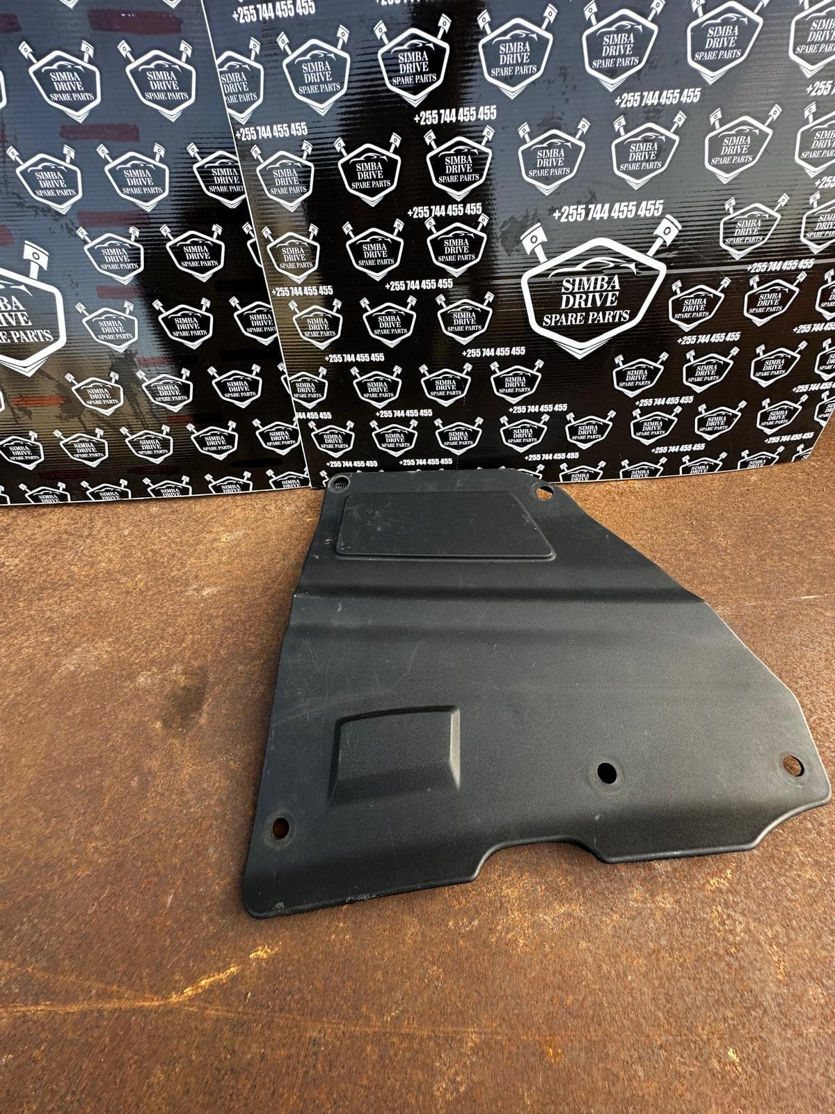 LAND ROVER DISCOVERY 5 L462 2017 Battery Box Tray Cover Rid