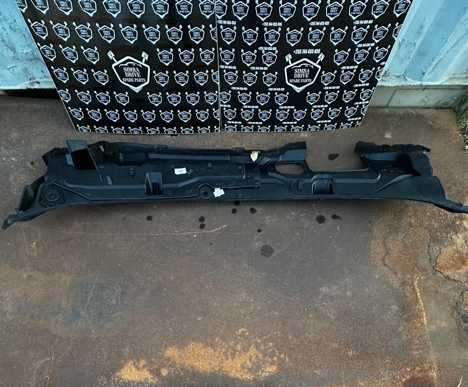 LAND ROVER SPORT L550 2014-2013 Wind Screen Scutter Cover Trim Panel