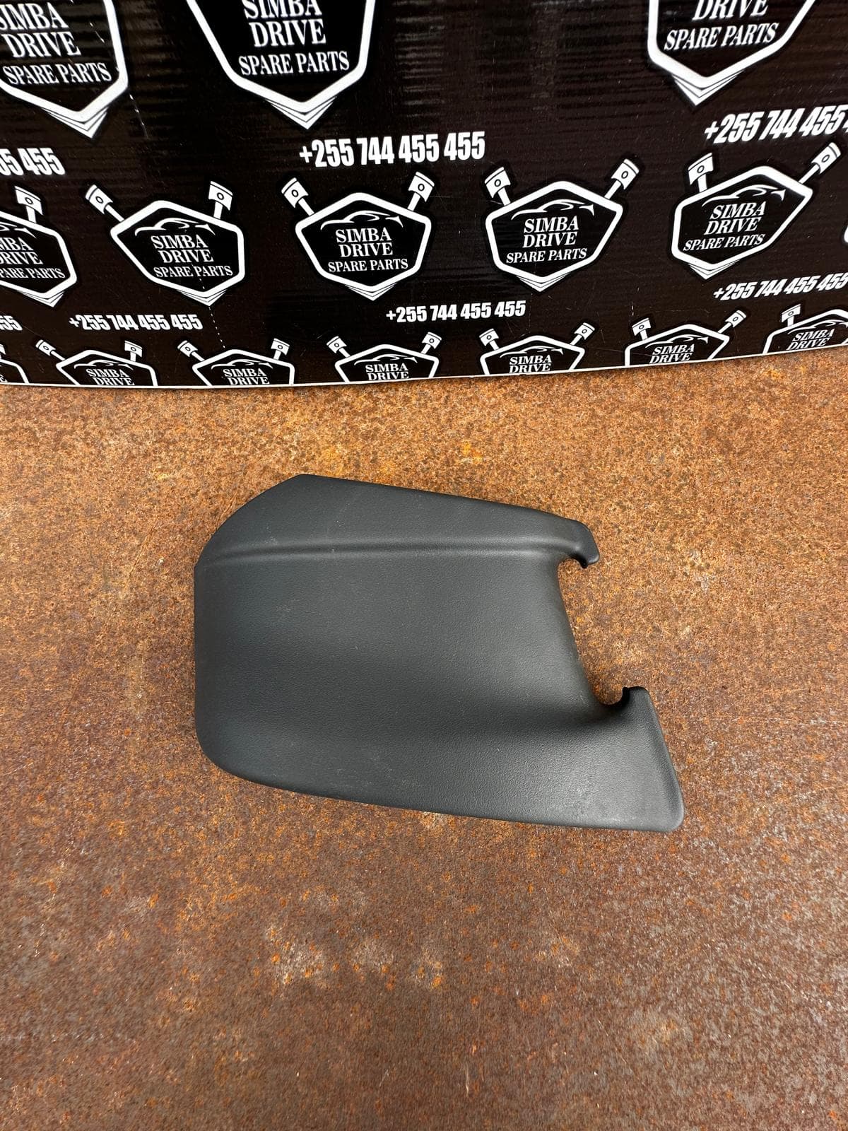 GENUINE RANGE ROVER SPORT L494 2018 Rear Quoter Panel Trim ( Left OR Right)