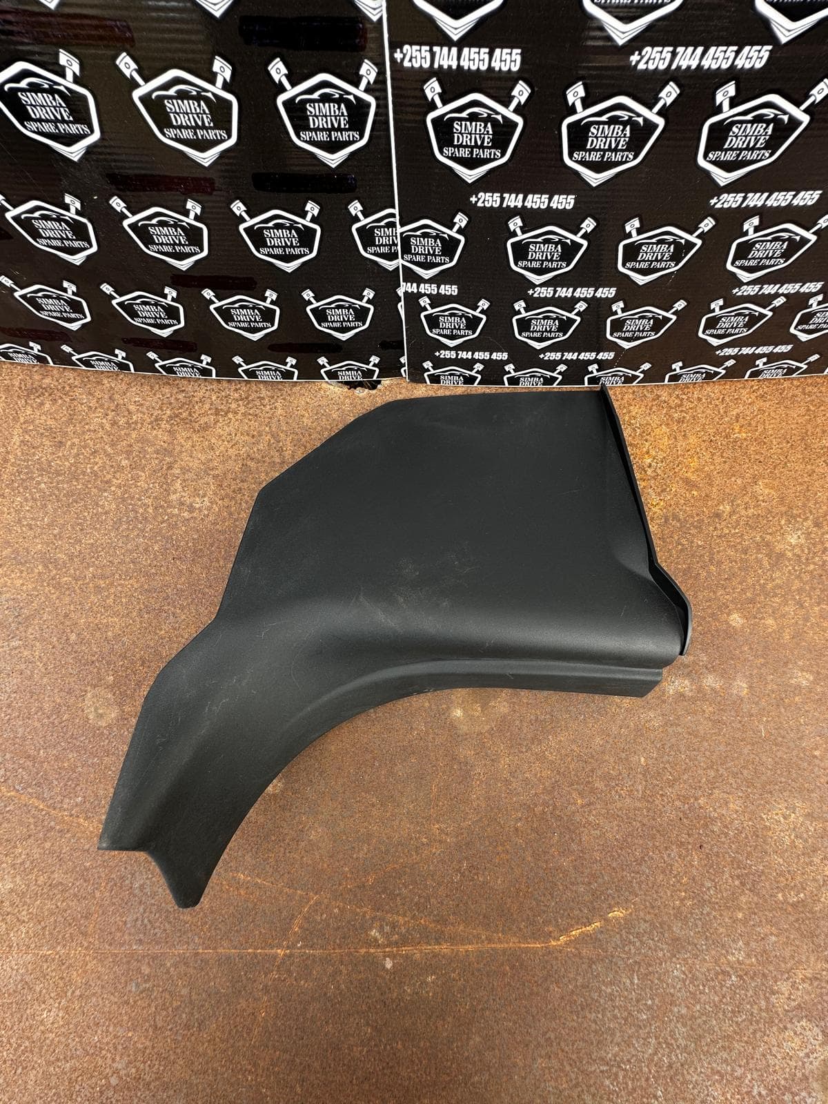 GENUINE RANGE ROVER VOGUE L405 2013 Front Foot Area Interior Trim (Right)