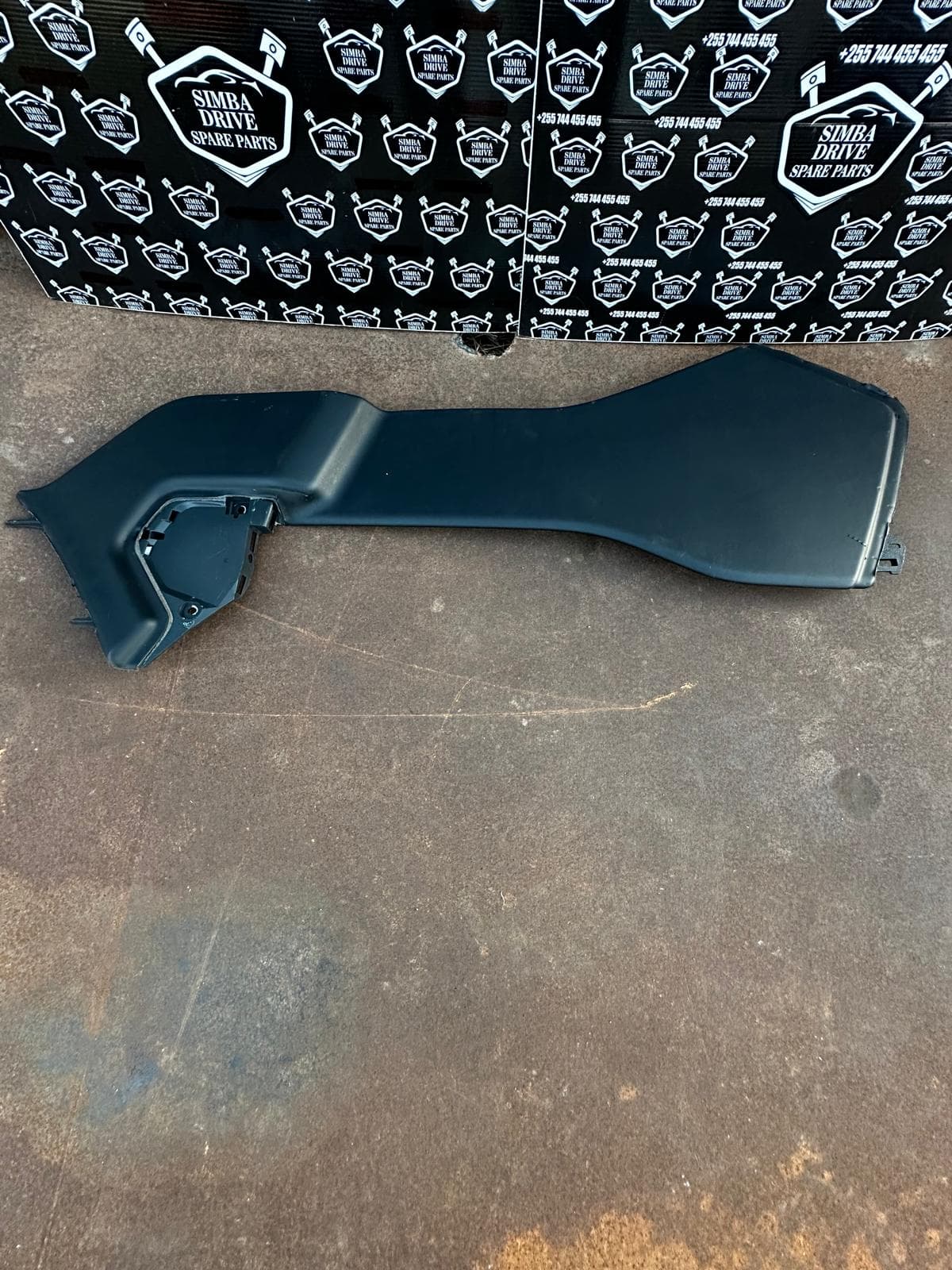 GENUINE RANGE ROVER VOGUE L405 2015 Right Hand Center Console Trim Panel